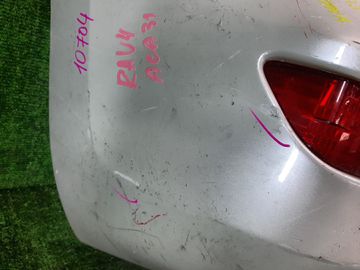 БАМПЕР НА TOYOTA RAV4 ACA31W