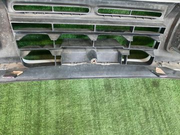 БАМПЕР НА TOYOTA CAMI J100E