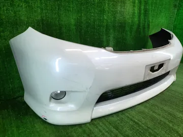 БАМПЕР НА TOYOTA ISIS ZGM10G