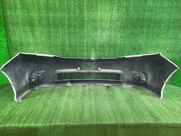 БАМПЕР НА TOYOTA ISIS ZGM10G