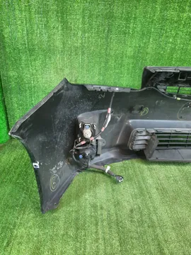 БАМПЕР НА TOYOTA PRIUS ZVW30
