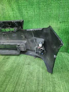 БАМПЕР НА TOYOTA PRIUS ZVW30