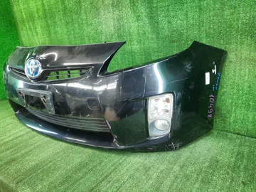 БАМПЕР НА TOYOTA PRIUS ZVW30