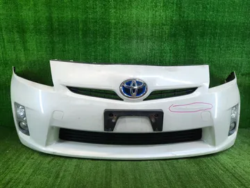 БАМПЕР НА TOYOTA PRIUS ZVW30