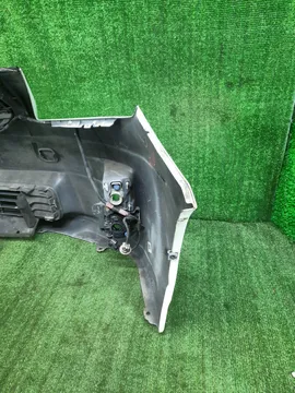 БАМПЕР НА TOYOTA PRIUS ZVW30