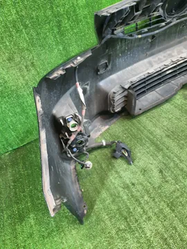 БАМПЕР НА TOYOTA PRIUS ZVW30