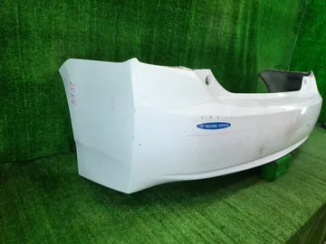 БАМПЕР НА TOYOTA PRIUS ZVW30