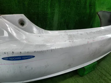 БАМПЕР НА TOYOTA PRIUS ZVW30