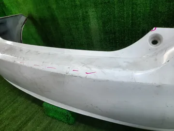 БАМПЕР НА TOYOTA PRIUS ZVW30