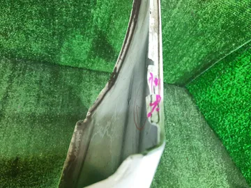 БАМПЕР НА TOYOTA PRIUS ZVW30