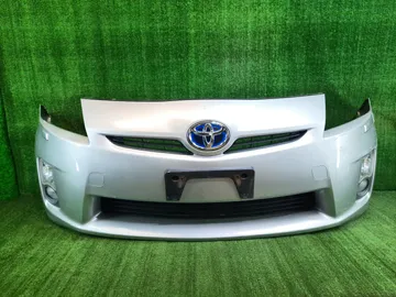 БАМПЕР НА TOYOTA PRIUS ZVW30