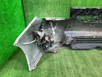 БАМПЕР НА TOYOTA PRIUS ZVW30