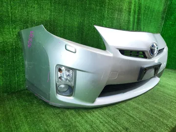 БАМПЕР НА TOYOTA PRIUS ZVW30
