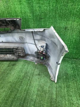 БАМПЕР НА TOYOTA PRIUS ZVW30