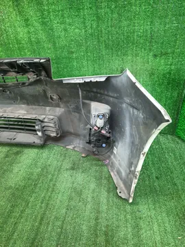 БАМПЕР НА TOYOTA PRIUS ZVW30