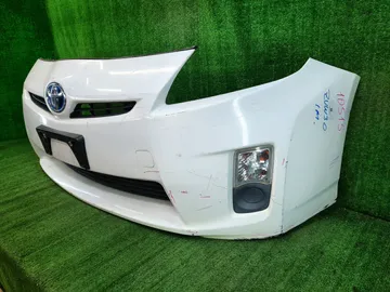 БАМПЕР НА TOYOTA PRIUS ZVW30