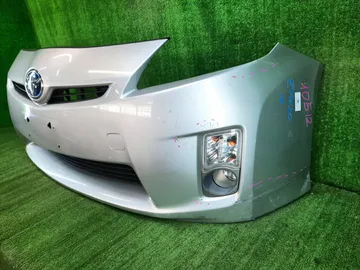 БАМПЕР НА TOYOTA PRIUS ZVW30