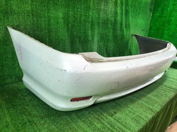 БАМПЕР НА HONDA STREAM RN1