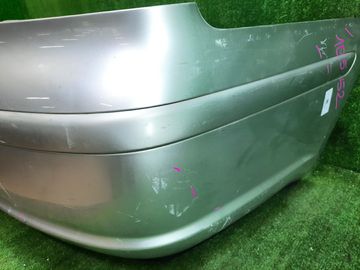 БАМПЕР НА TOYOTA AVENSIS AZT251