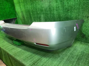 БАМПЕР НА TOYOTA COROLLA NZE121