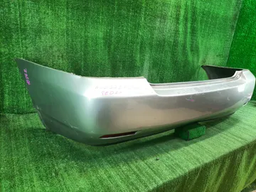 БАМПЕР НА TOYOTA COROLLA NZE121