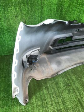 БАМПЕР НА NISSAN SERENA C26