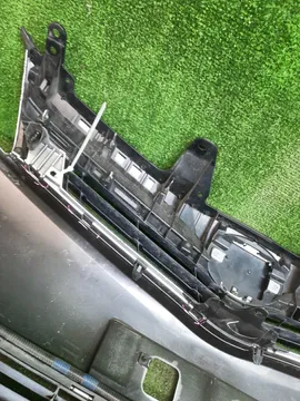 БАМПЕР НА TOYOTA SAI AZK10