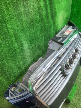 БАМПЕР НА AUDI A4 8E