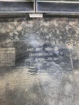 БАМПЕР НА VOLKSWAGEN GOLF V 1K1