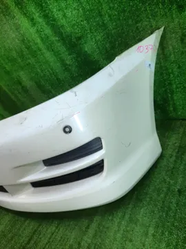 БАМПЕР НА TOYOTA IPSUM ACM21W