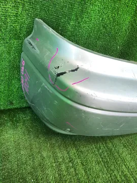 БАМПЕР НА TOYOTA VISTA SV40