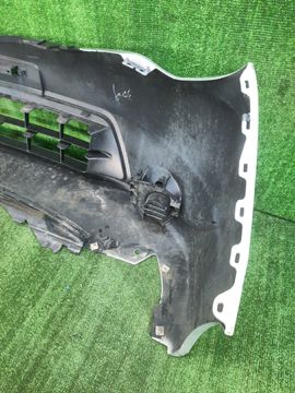 БАМПЕР НА NISSAN SERENA C26