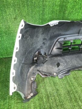 БАМПЕР НА NISSAN SERENA C26