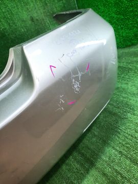 БАМПЕР НА TOYOTA COROLLA NZE121