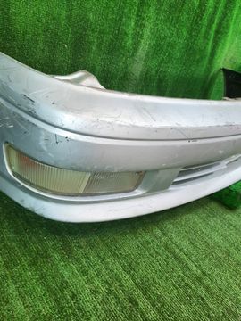БАМПЕР НА TOYOTA VISTA SV40