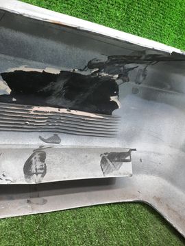 БАМПЕР НА NISSAN BLUEBIRD EU14