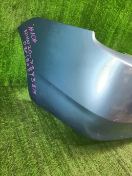 БАМПЕР НА TOYOTA PRIUS NHW20