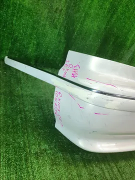 БАМПЕР НА TOYOTA MARK II GX105