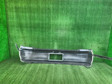 БАМПЕР НА TOYOTA MARK II GX105