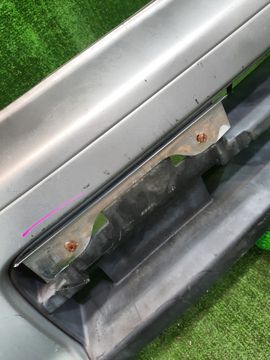 БАМПЕР НА NISSAN CUBE Z10