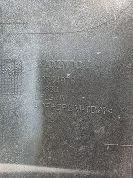 БАМПЕР НА VOLVO V50 MW20