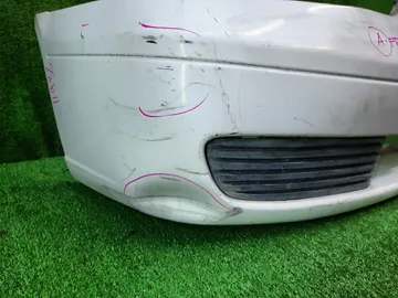 БАМПЕР НА NISSAN SUNNY FB15