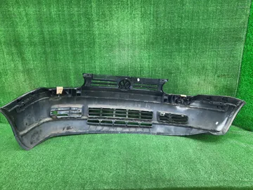 БАМПЕР НА VOLKSWAGEN GOLF 1J