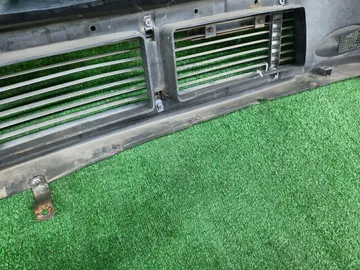 БАМПЕР НА NISSAN CUBE Z10