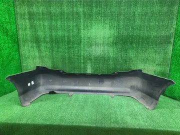 БАМПЕР НА TOYOTA COROLLA  AXIO NZE141