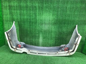 БАМПЕР НА HONDA STREAM RN1