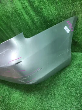 БАМПЕР НА TOYOTA COROLLA  AXIO NZE141