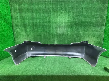 БАМПЕР НА TOYOTA COROLLA  AXIO NZE141