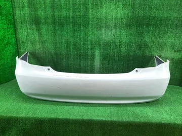 БАМПЕР НА TOYOTA COROLLA  AXIO NZE141