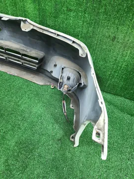 БАМПЕР НА TOYOTA IPSUM ACM21W